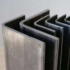 Уголок неравнополочный (стальной горячекатаный) 180х100х11 мм С345