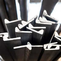 Алюминиевый полособульб 10x58x200 мм АМг5 ГОСТ Р 56043-2014